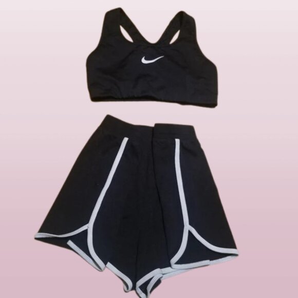 Nike Athletic Racerback Sports Bra with White Trim Black Shorts Combo Set - Picture 7 of 10